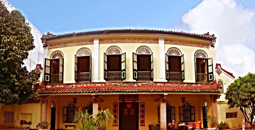Tjong A Fie Mansion