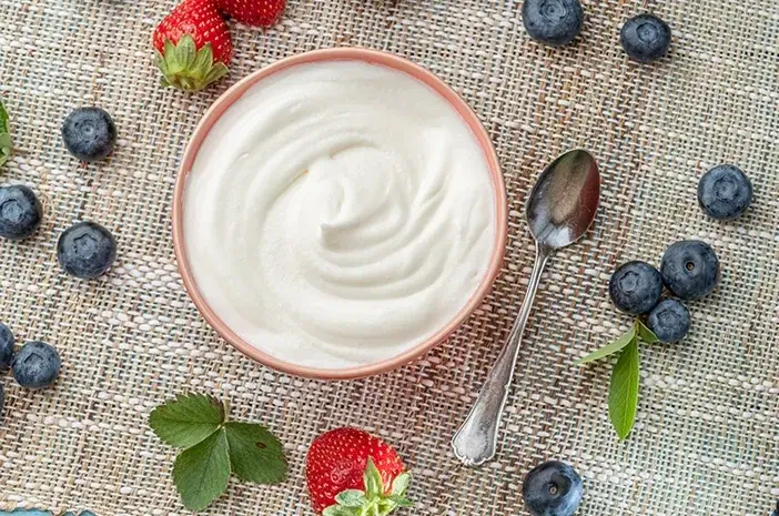 Plain Yoghurt