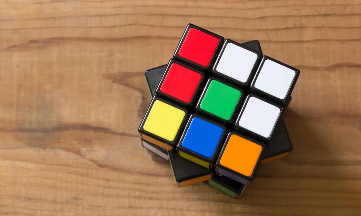 rubik game mengasah otak