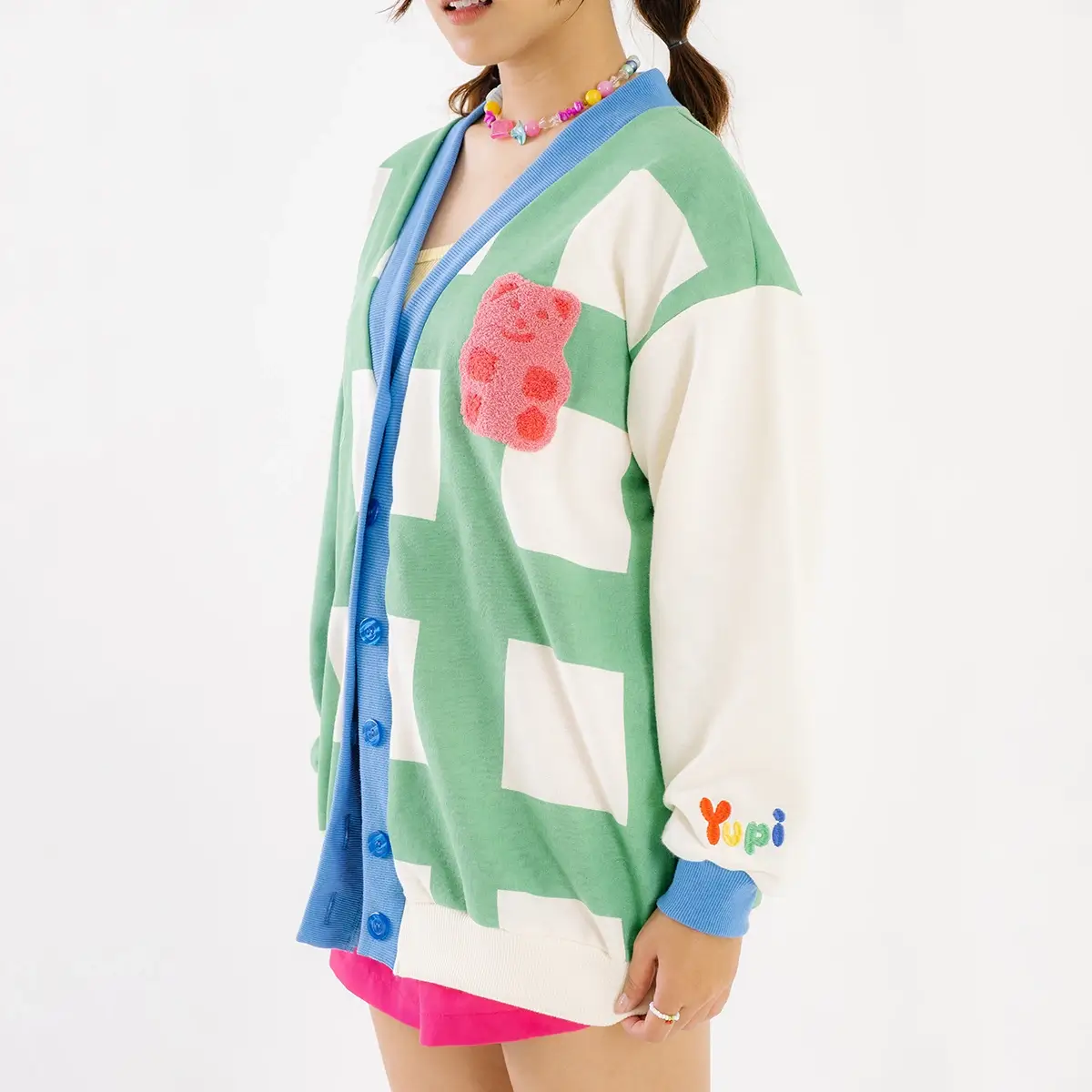 Yupi x Pakepakaii Gummy Bear Cardigan (Wanita)