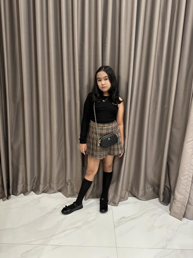 Aurellie Gianina Zanta Kacaribu